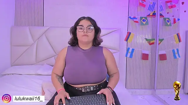 lulukawai16 online show from 06/16/26, 07:03