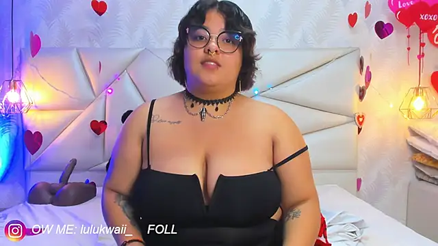 lulukawai16 online show from 02/19/26, 07:22