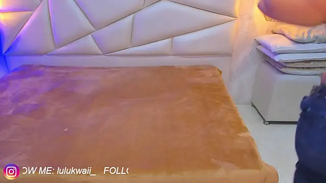 lulukawai16 online show from 11/21/25, 07:46