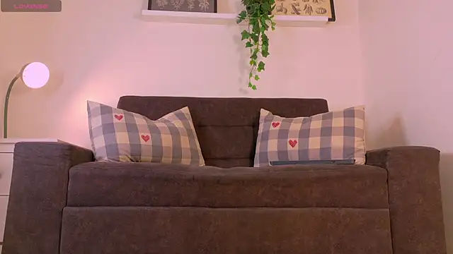 RiriiBrunette   online show from 03/31/26, 07:38