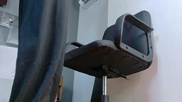 RiriiBrunette   online show from 04/02/26, 07:42