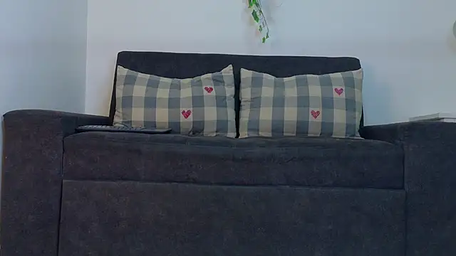RiriiBrunette   online show from 05/14/26, 07:44