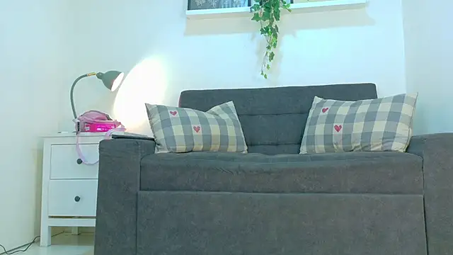 RiriiBrunette   online show from 05/07/26, 07:50