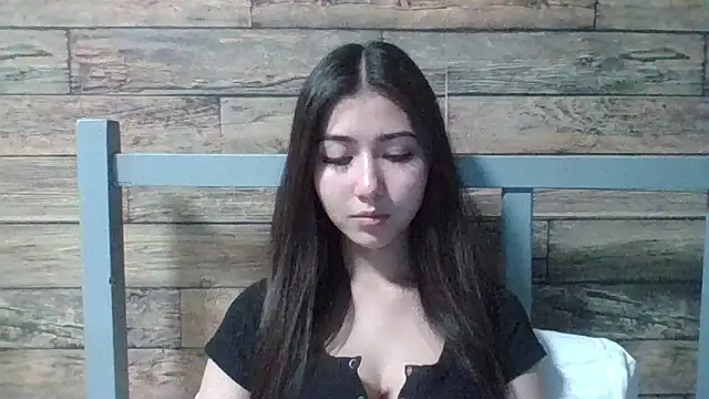 Virginia Hicks online show from 12/20/25, 04:21