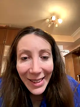 HellaryTourent online show from 11/25/25, 03:01