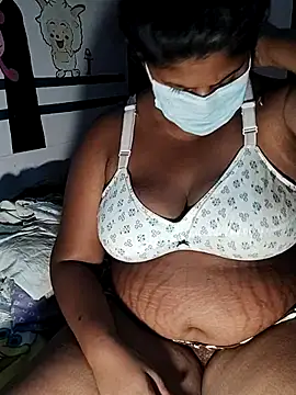 Snapshot of samadi18 chatting on 04/04/26, 04:46 samadi18 online show from 04/04/26, 04:46