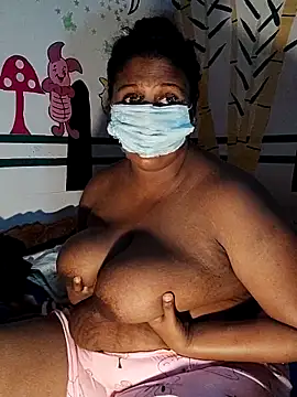 Snapshot of samadi18 chatting on 04/07/26, 04:53 samadi18 online show from 04/07/26, 04:53