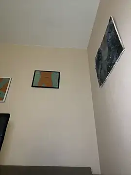 Bambi-Live online show from 10/24/25, 07:13