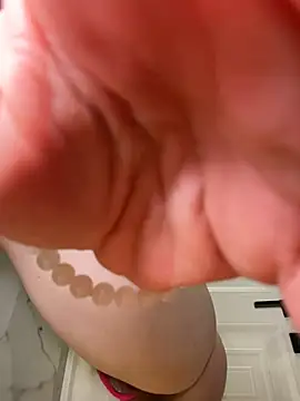 Bambi-Live online show from 03/07/26, 06:35