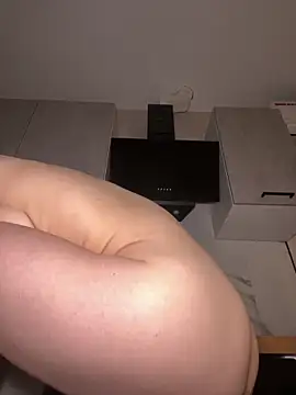 Bambi-Live online show from 11/07/25, 07:18