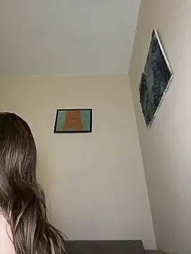 Bambi-Live online show from 10/25/25, 06:52