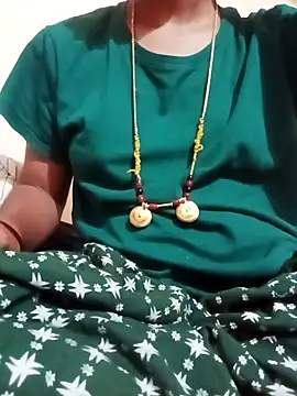 Snapshot of NISHU-TELUGU chatting on 10/05/25, 12:51 NISHU-TELUGU online show from 10/05/25, 12:51