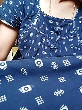 Snapshot of NISHU-TELUGU chatting on 10/27/25, 02:56 NISHU-TELUGU online show from 10/27/25, 02:56