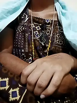 Snapshot of NISHU-TELUGU chatting on 09/27/25, 04:13 NISHU-TELUGU online show from 09/27/25, 04:13