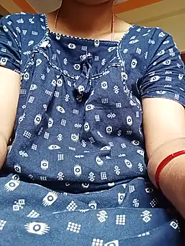 Snapshot of NISHU-TELUGU chatting on 10/26/25, 04:35 NISHU-TELUGU online show from 10/26/25, 04:35