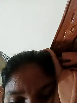 Snapshot of NISHU-TELUGU chatting on 10/28/25, 02:49 NISHU-TELUGU online show from 10/28/25, 02:49