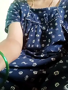 Snapshot of NISHU-TELUGU chatting on 11/15/25, 05:00 NISHU-TELUGU online show from 11/15/25, 05:00