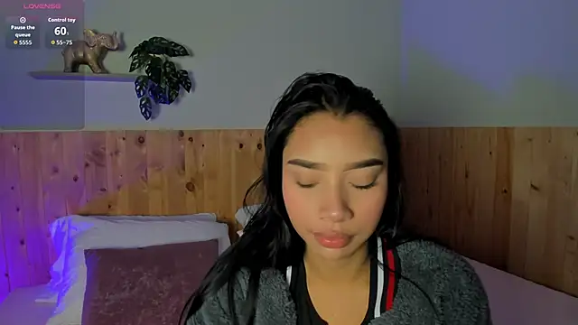 MissPocahontass online show from 10/24/25, 11:31