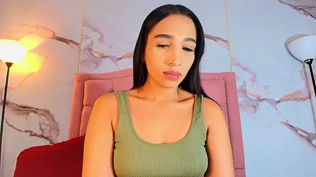 AlyaThompson online show from 06/19/26, 04:18