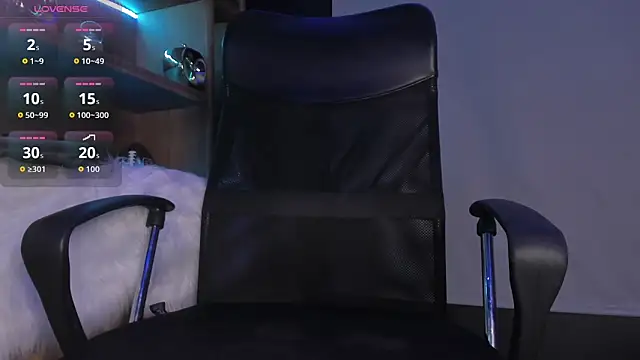 Gael williams1 online show from 04/14/26, 05:34