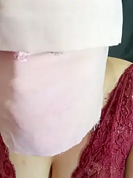 Queen-15 online show from 03/25/26, 12:55