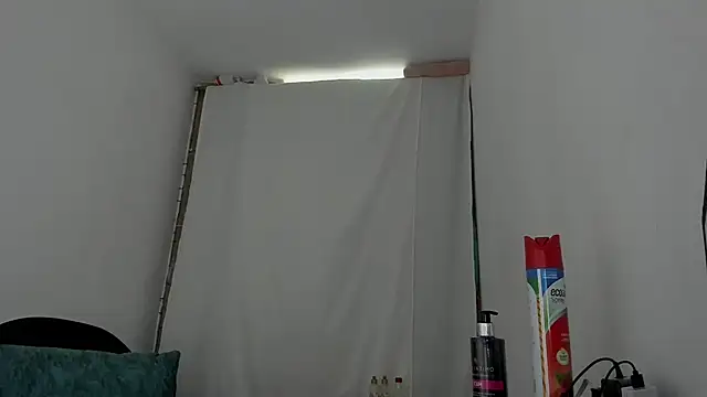 Snapshot of Sandy-13 chatting on 02/15/26, 07:57 Sandy-13 online show from 02/15/26, 07:57