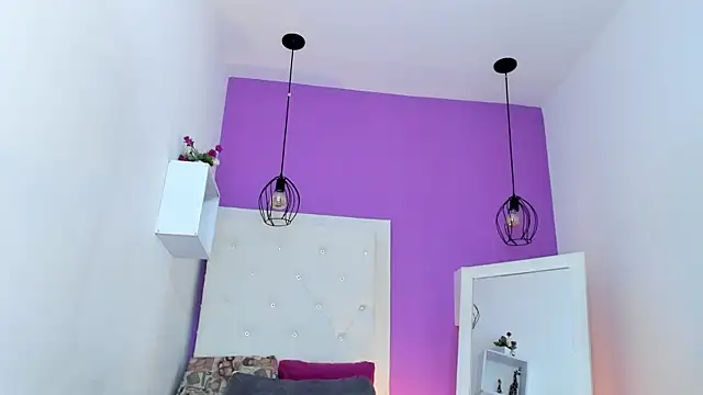 Horny ebonys online show from 12/02/25, 07:48