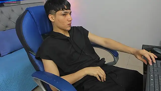 SamBlack  online show from 03/06/26, 12:22