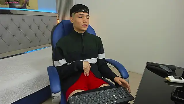 SamBlack  online show from 03/11/26, 12:43