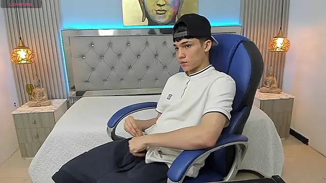 SamBlack  online show from 03/27/26, 12:39