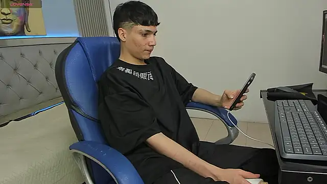 SamBlack  online show from 03/16/26, 08:22