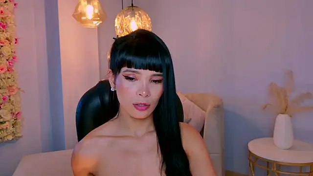 AgathaKondo  online show from 02/05/26, 07:32