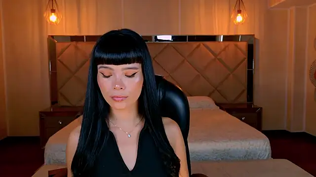 AgathaKondo  online show from 03/25/26, 09:24