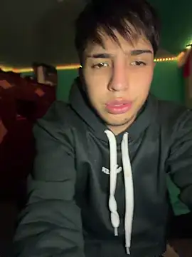 Snapshot of pabonsito chatting on 07/12/26, 02:12 pabonsito online show from 07/12/26, 02:12