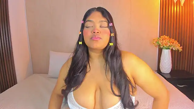 RileyDolly online show from 11/02/25, 03:22