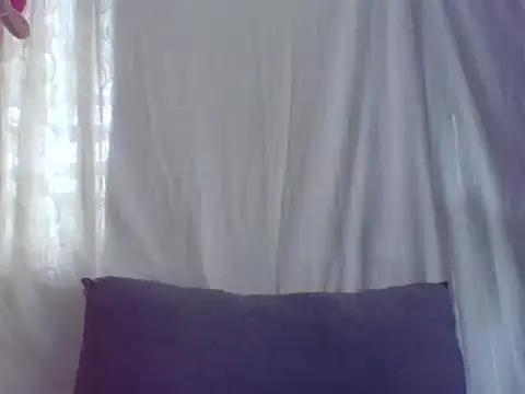 Snapshot of sweet_heaven00 chatting on 10/08/25, 01:51 sweet heaven00 online show from 10/08/25, 01:51