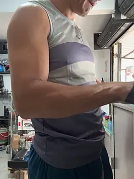 Terra-22cm online show from 10/28/25, 03:00