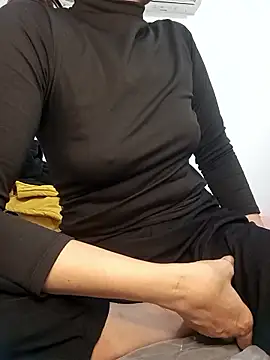 Snapshot of Vina_venus chatting on 01/15/26, 01:42 Vina venus online show from 01/15/26, 01:42