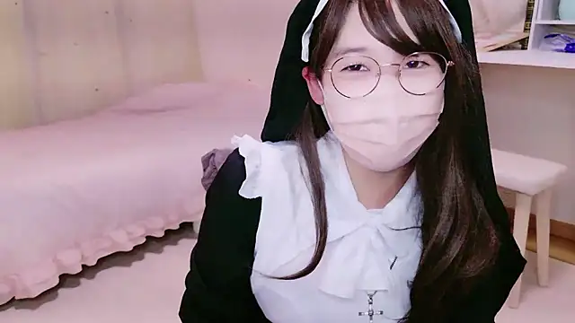 SAYORIxo online show from 11/01/25, 09:47