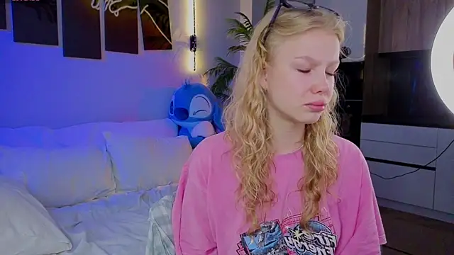 emilyshepar d online show from 04/24/26, 02:02