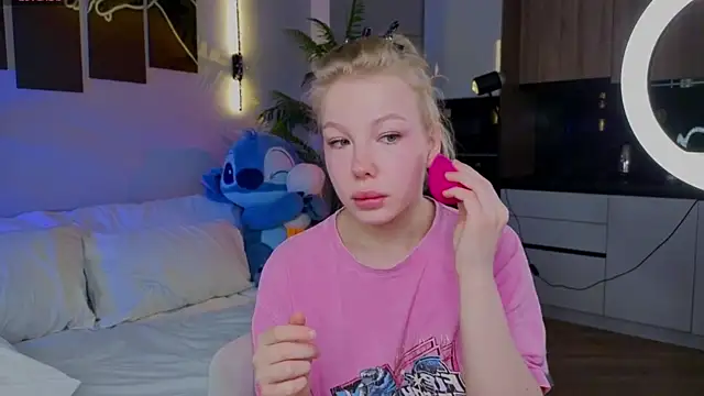 emilyshepar d online show from 04/21/26, 01:42