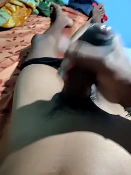 RAYI Queen 4 online show from 02/28/26, 11:15