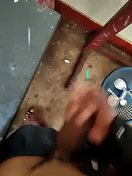 RAYI Queen 4 online show from 01/15/26, 09:12