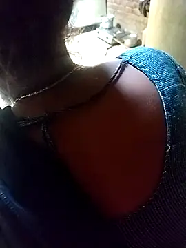 RAYI Queen 4 online show from 10/29/25, 05:50