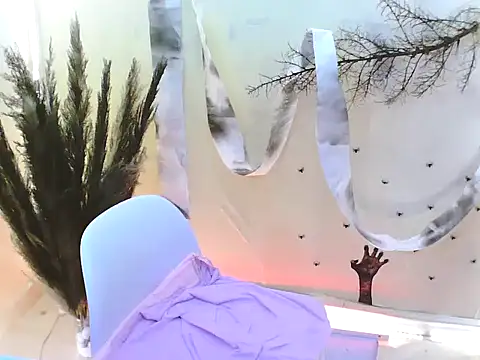 RoseLoverrr online show from 10/29/25, 03:05