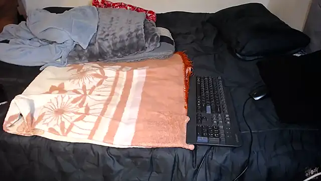 SpicyExi online show from 07/06/26, 04:41