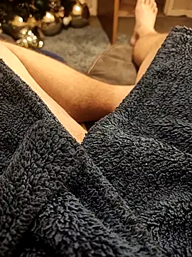 hubbyfun19 online show from 11/30/25, 05:30