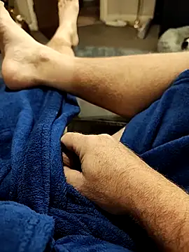 hubbyfun19 online show from 12/01/25, 06:36