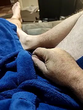 hubbyfun19 online show from 03/17/26, 04:37