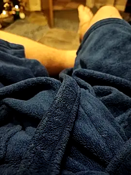 hubbyfun19 online show from 12/22/25, 05:18